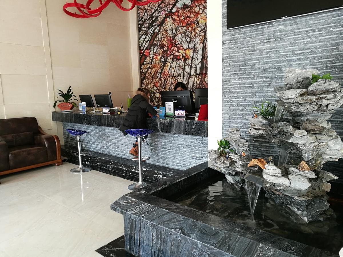 张家界之间酒店 外观 照片